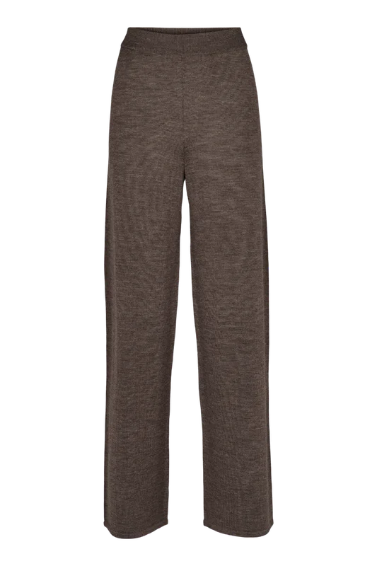basicapparel20261012144921174756