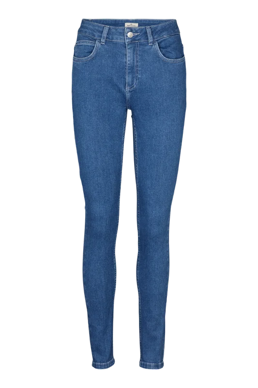 basicapparel20261012145000174866