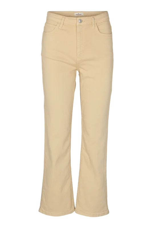 basicapparel20261012145021174932