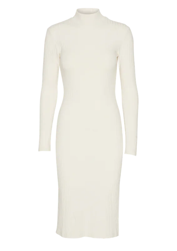 basicapparel20261012145728176259