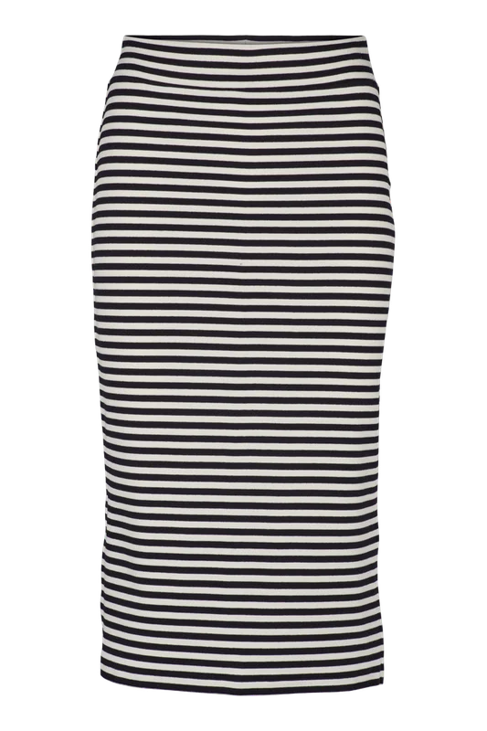 basicapparel20261012145818176430