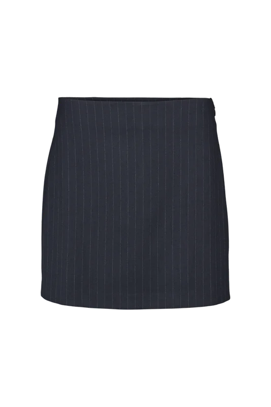 basicapparel20261012150427177680