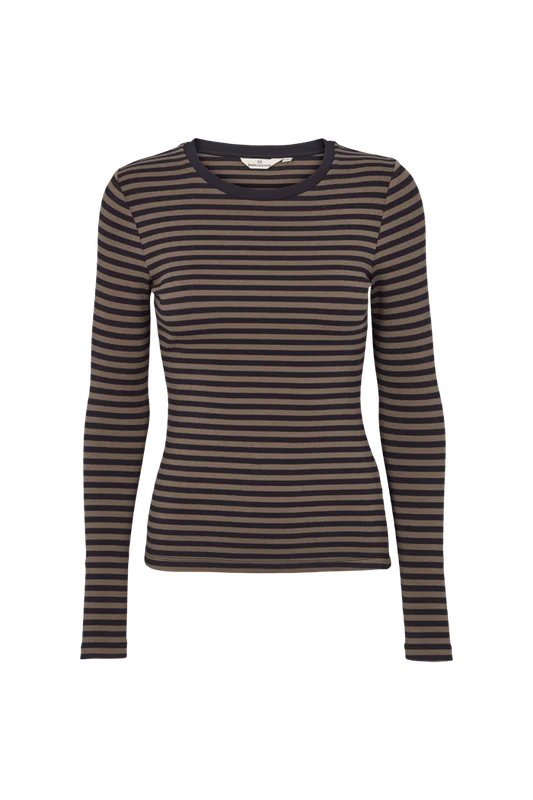 basicapparel20261012150813178508