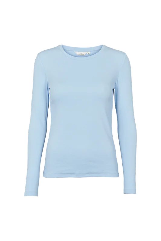 basicapparel20261012152245181498
