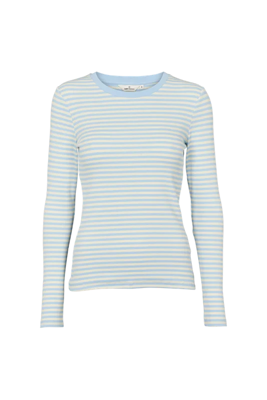 basicapparel20261012152249181511