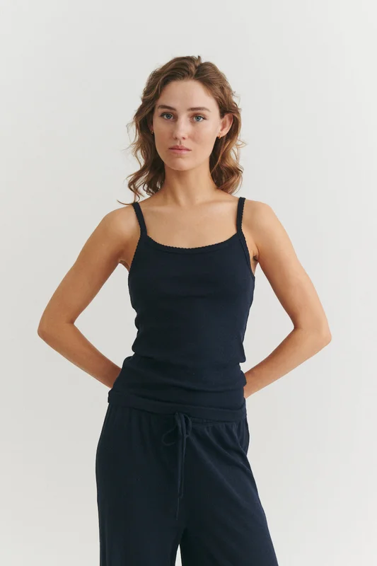 basicapparel20261012161728194542