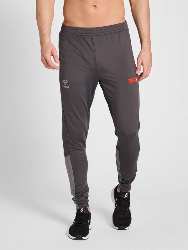 hummel20261012172722210450