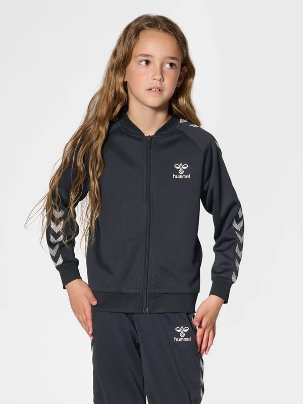 hummel20261012175459216219