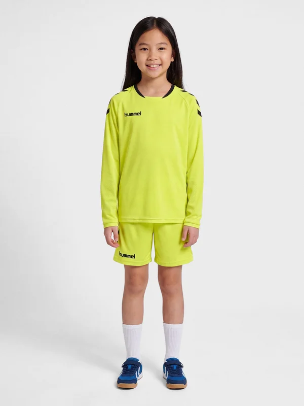 hummel20261012180055217408