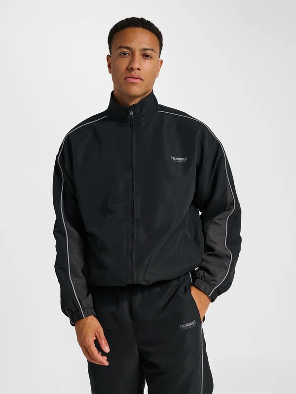 hummel20261012180410217823