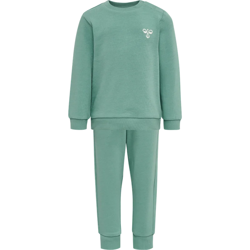 hummel20261012180823218306
