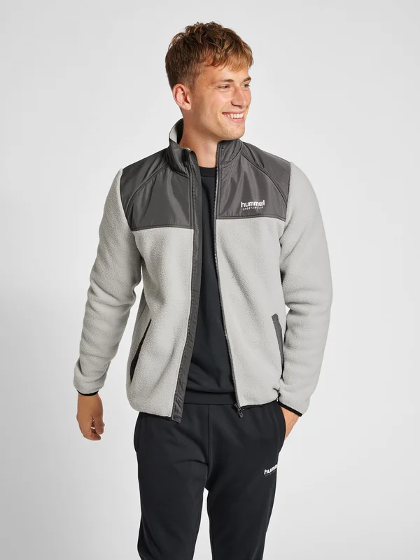 hummel20261012181815219304