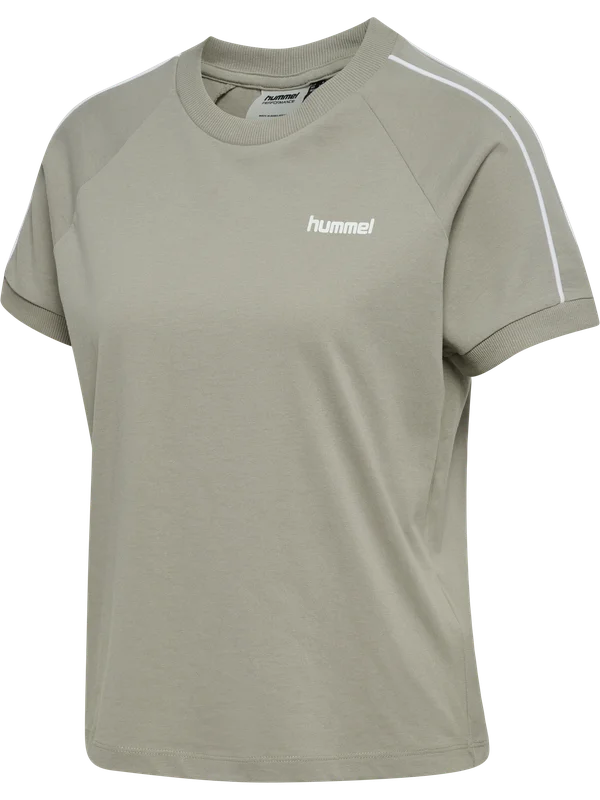 hummel20261012182450220178