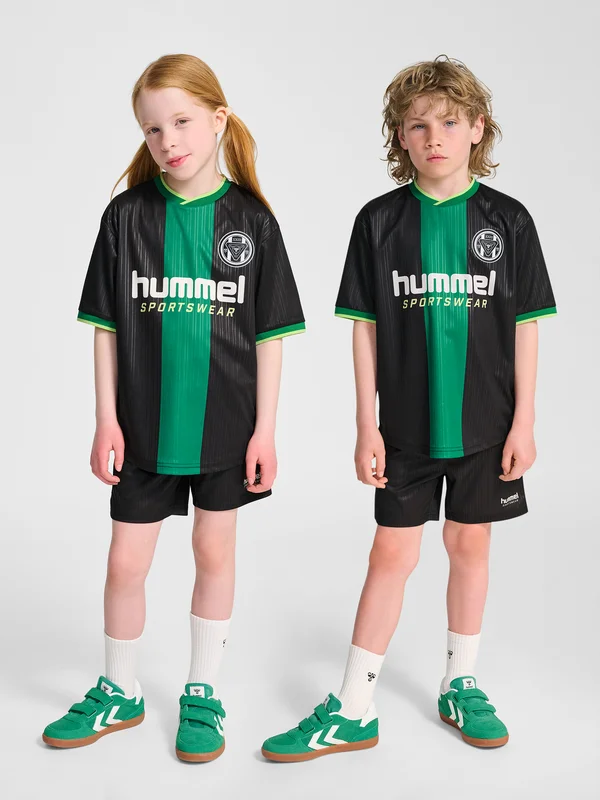 hummel20261012194222224288