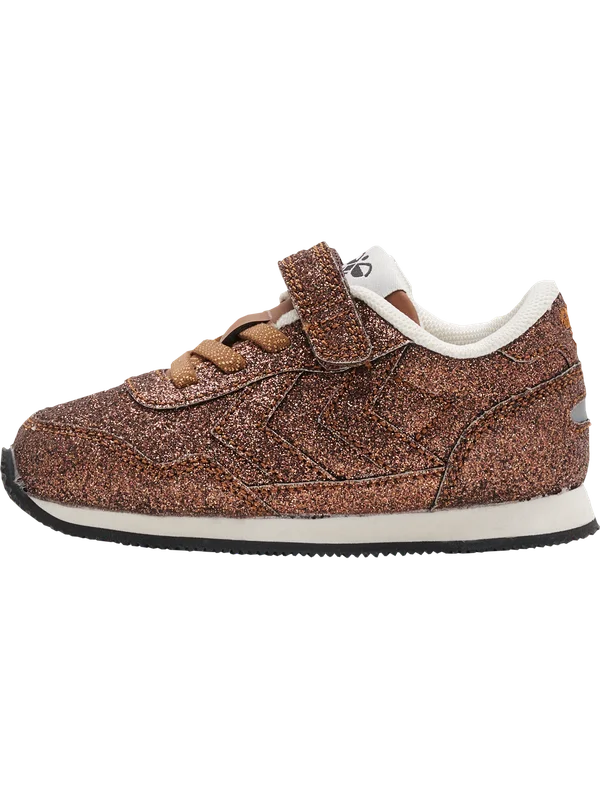 hummel20261012200541225006