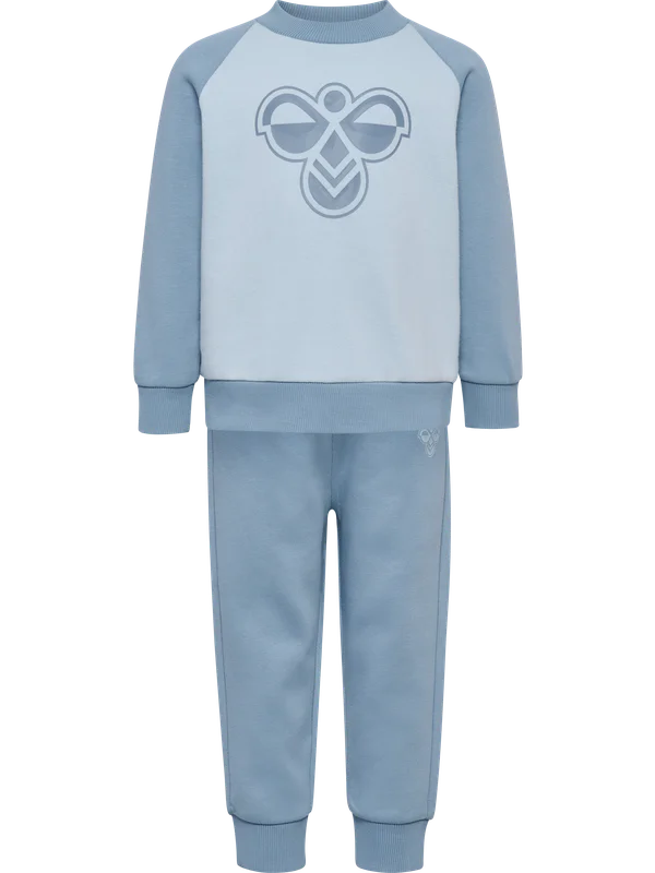 hummel20261012200807225076